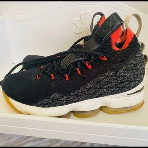 Nike Lento. Youth shoe size 6Y